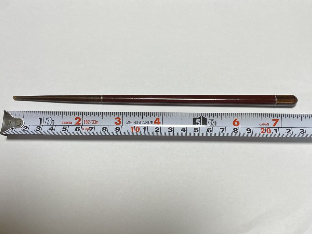 箸の長さ約23センチ